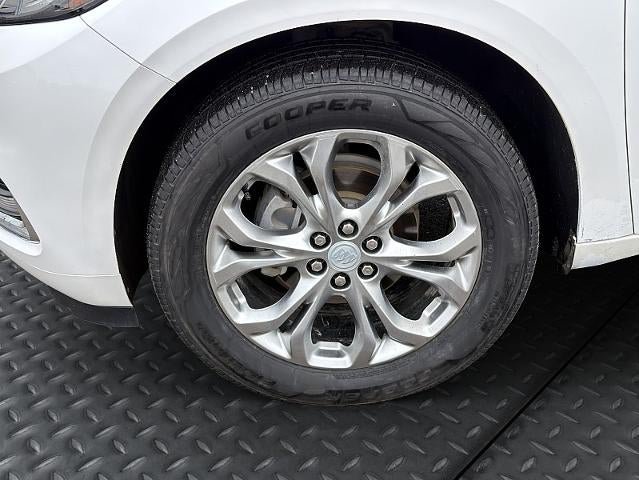 Used 2020 Buick Enclave Avenir w/ Avenir Technology Package AWD/4WD image 10