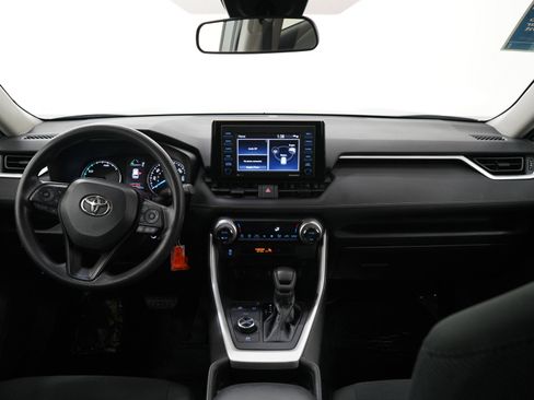 Used 2021 Toyota RAV4 LE AWD/4WD image 13