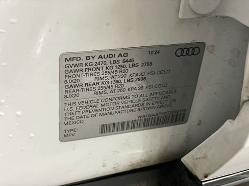 Used 2025 Audi Q5 2.0T Premium image 29