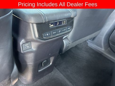 Used 2025 Toyota Grand Highlander AWD image 13