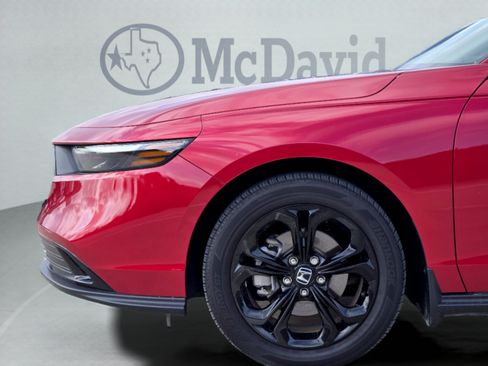 Used 2025 Honda Accord SE image 29