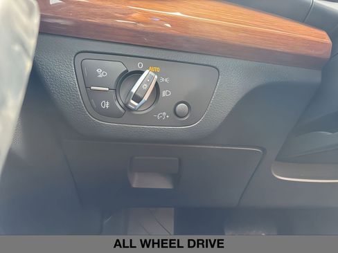 Used 2022 Audi Q5 2.0T Premium Plus w/ Premium Plus Package image 17