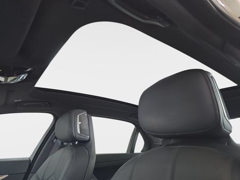 Certified 2024 BMW 740i w/ Premium Package 2 RWD image 26