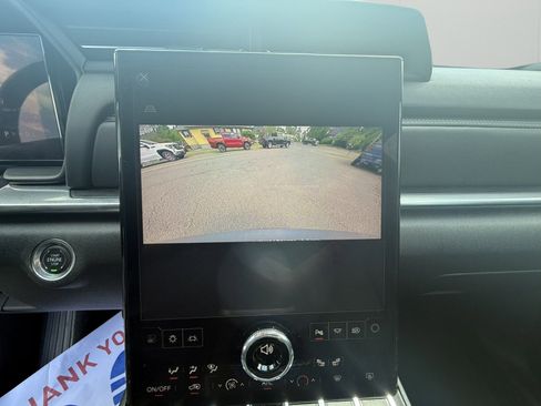 Used 2025 GMC Terrain Elevation AWD/4WD image 18