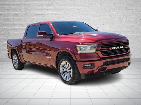 Used 2022 RAM 1500 Laramie w/ Sport Appearance Package AWD/4WD image 6