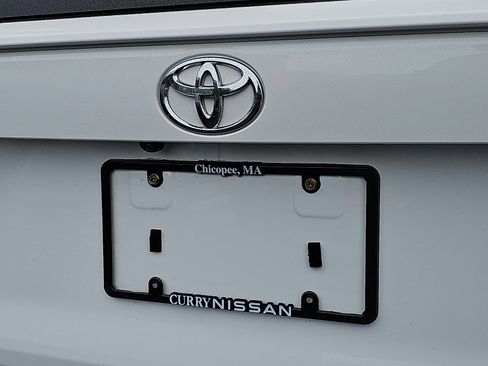 Used 2024 Toyota RAV4 XLE image 30