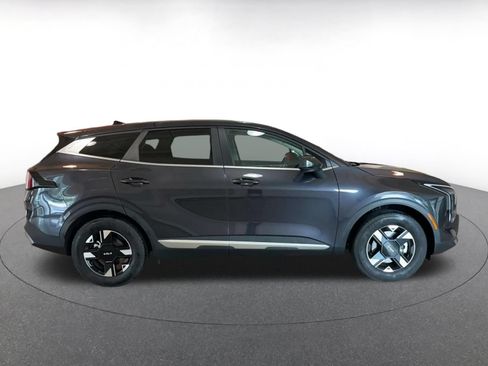 Used 2026 Kia Sportage LX AWD/4WD image 16