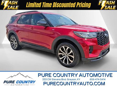Used 2025 Ford Explorer ST-Line AWD/4WD image 1