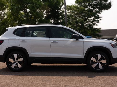 New 2025 Volkswagen Taos S image 6