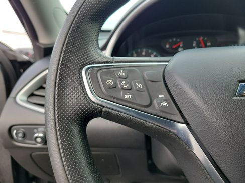 Used 2024 Chevrolet Malibu LT FWD image 19