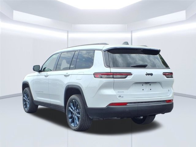 New 2026 Jeep Grand Cherokee L Limited AWD/4WD image 10