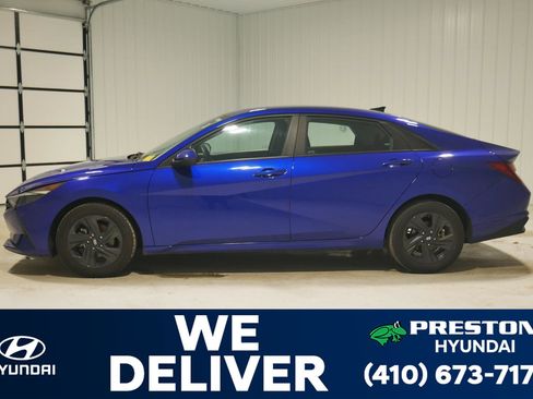 Used 2023 Hyundai Elantra SEL image 8