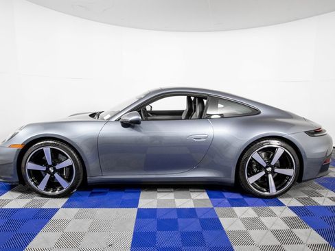 Used 2025 Porsche 911 Carrera image 7