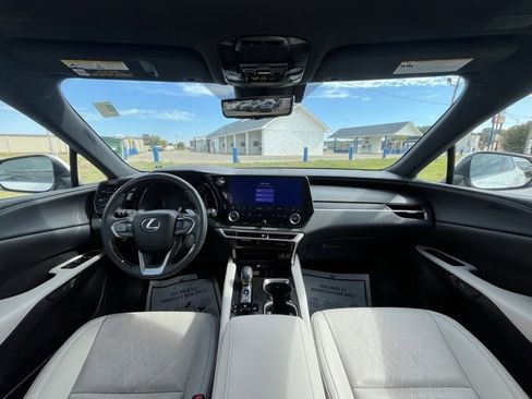 Used 2024 Lexus RX 350 image 10
