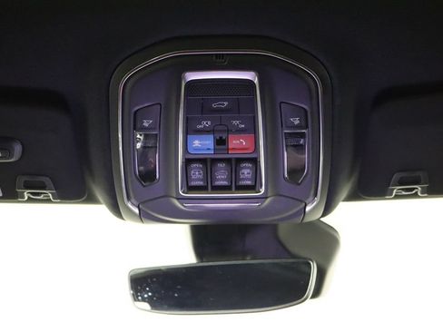 Used 2025 Jeep Grand Cherokee Summit AWD/4WD image 28