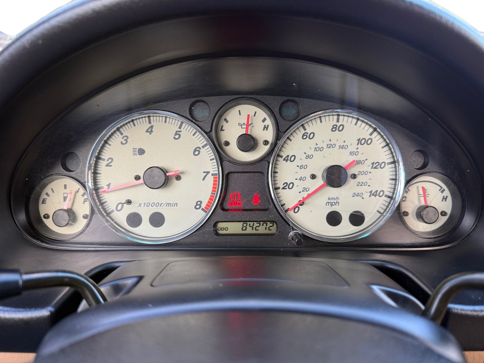 Used 2001 MAZDA MX-5 Miata RWD image 11