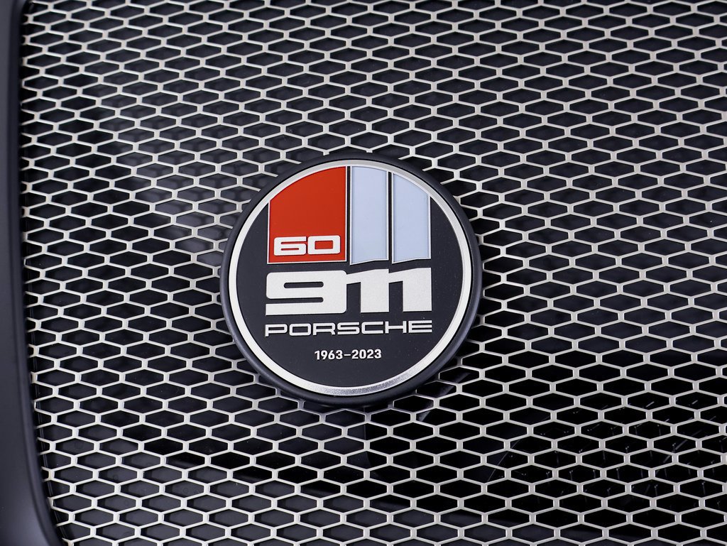 Certified 2024 Porsche 911 GT3 RS RWD image 12