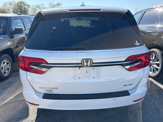 Used 2023 Honda Odyssey Elite image 4