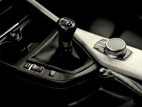 Used 2017 BMW 230i Coupe RWD image 23
