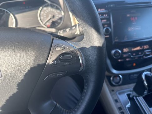 Used 2023 Nissan Murano SV image 22