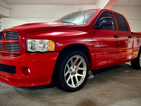 Used 2005 Dodge Ram 1500 Truck 2WD Quad Cab image 3
