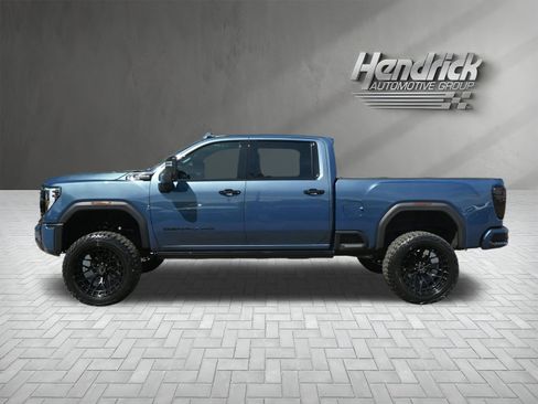 Used 2025 GMC Sierra 2500 Denali Ultimate AWD/4WD image 7