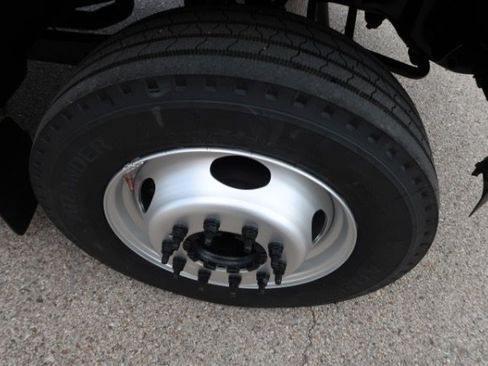 Used 2016 Ford F450 XLT image 12