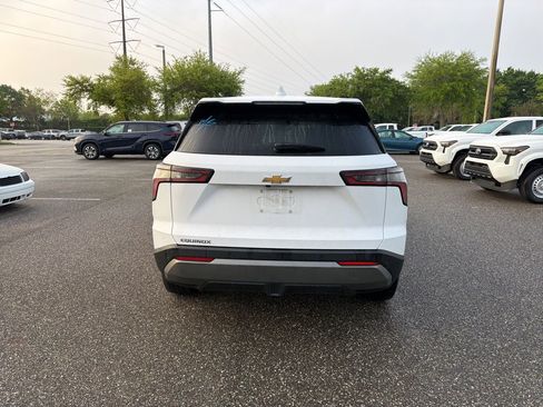 Used 2025 Chevrolet Equinox LT image 4