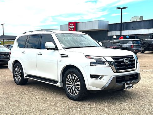 Used 2022 Nissan Armada SL RWD image 10