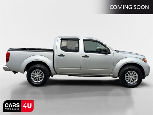 Used 2016 Nissan Frontier SV image 8