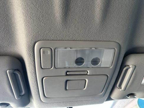 Used 2004 Toyota RAV4 4WD image 2