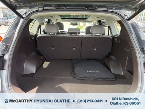 Used 2020 Hyundai Santa Fe Limited FWD image 12