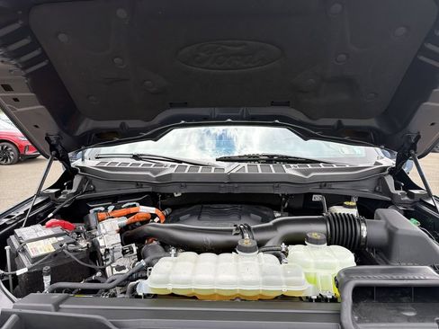 Used 2023 Ford F150 Limited AWD/4WD image 34