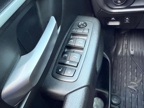 Used 2021 RAM 1500 Big Horn AWD/4WD image 24