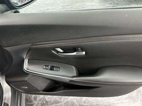 Used 2020 Nissan Sentra SR w/ Premium Package FWD image 15