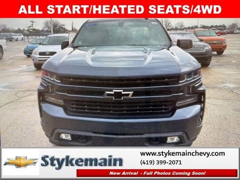 Used 2020 Chevrolet Silverado 1500 RST w/ All-Star Edition image 2