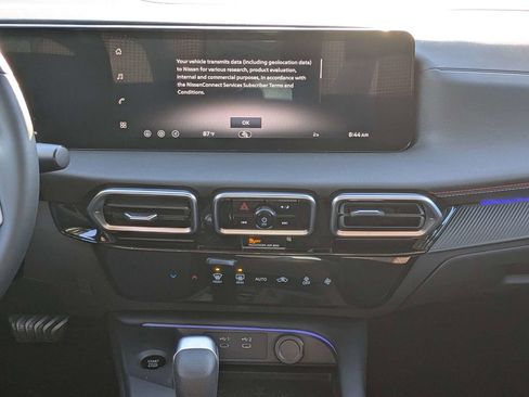 New 2026 Nissan Sentra SR w/ Floor Mat Package image 17