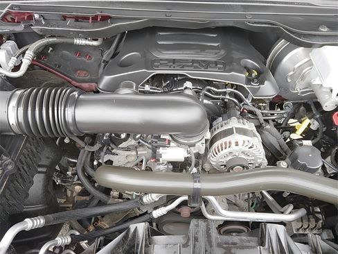 Used 2022 RAM 1500 Laramie image 13