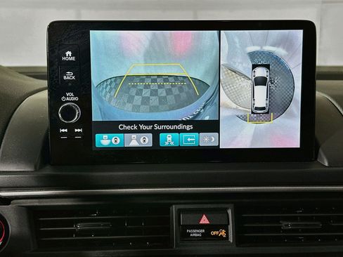 Used 2024 Honda Pilot Elite image 25