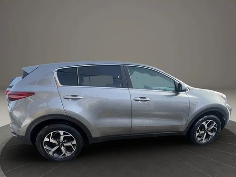 Used 2020 Kia Sportage LX AWD/4WD image 4