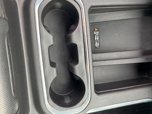 Used 2019 GMC Sierra 1500 AT4 w/ Technology Package AWD/4WD image 30