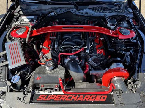 Used 2017 Ford Mustang GT Premium RWD image 57