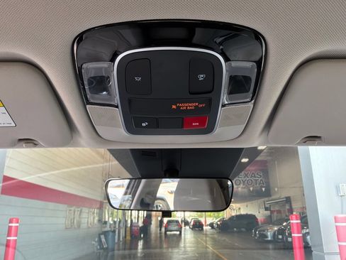 Used 2026 Hyundai Tucson SEL FWD image 16