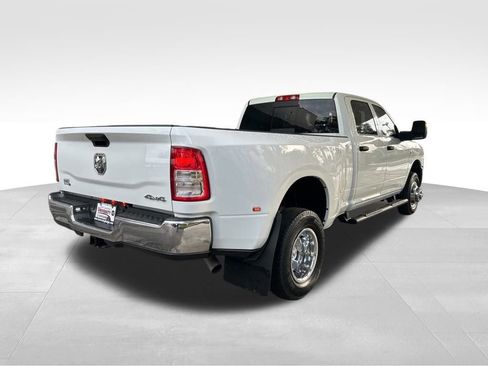 Used 2024 RAM 3500 Tradesman w/ Chrome Appearance Group image 3