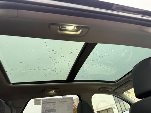 New 2026 Kia Sorento S w/ S Panoramic Sunroof Package image 8