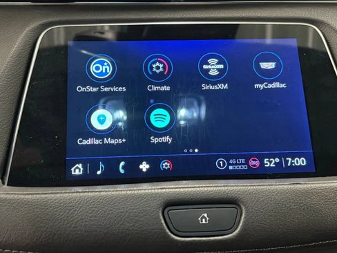 Used 2023 Cadillac XT4 Premium Luxury FWD image 41