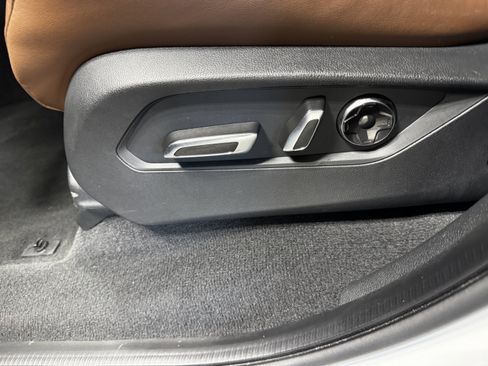 Certified 2024 Acura MDX FWD w/ Technology Package image 32