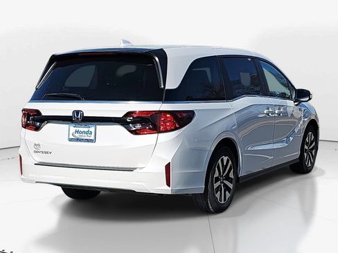 New 2026 Honda Odyssey EX-L image 5