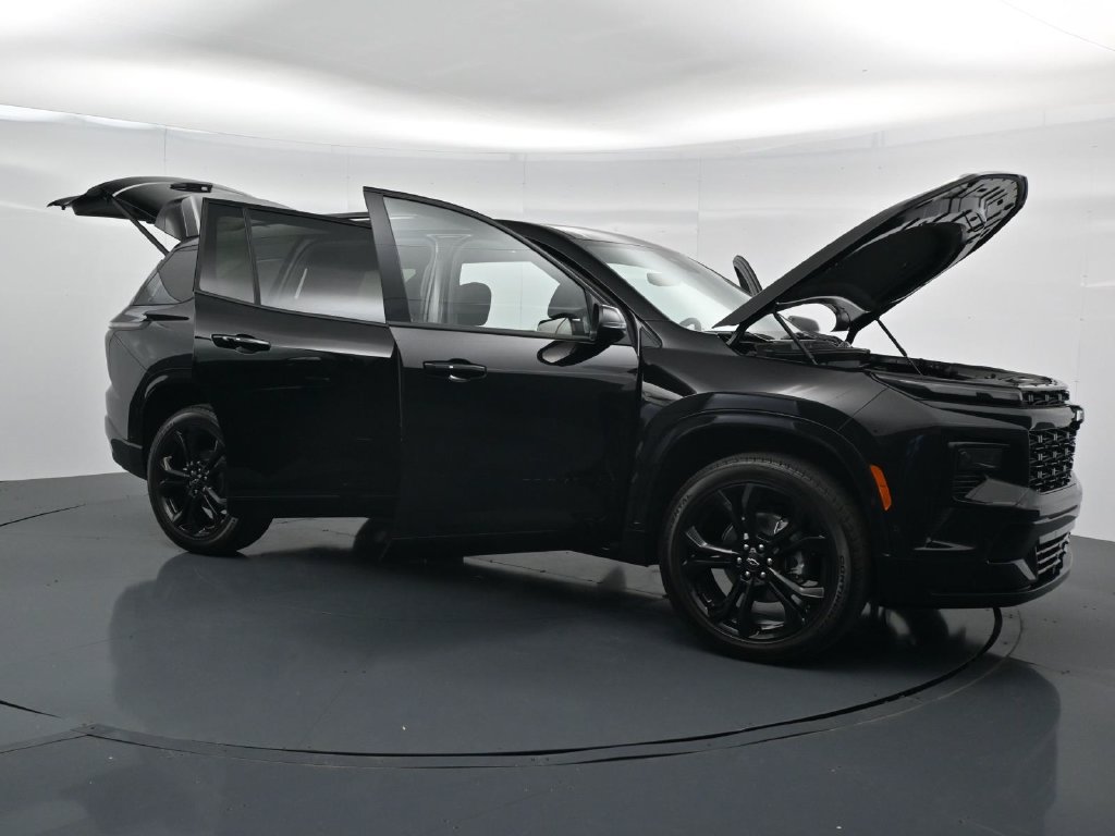 New 2027 Chevrolet Traverse RS FWD image 35
