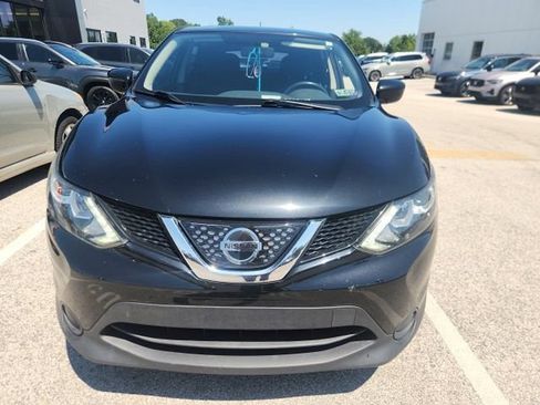 Used 2018 Nissan Rogue Sport S AWD/4WD image 1